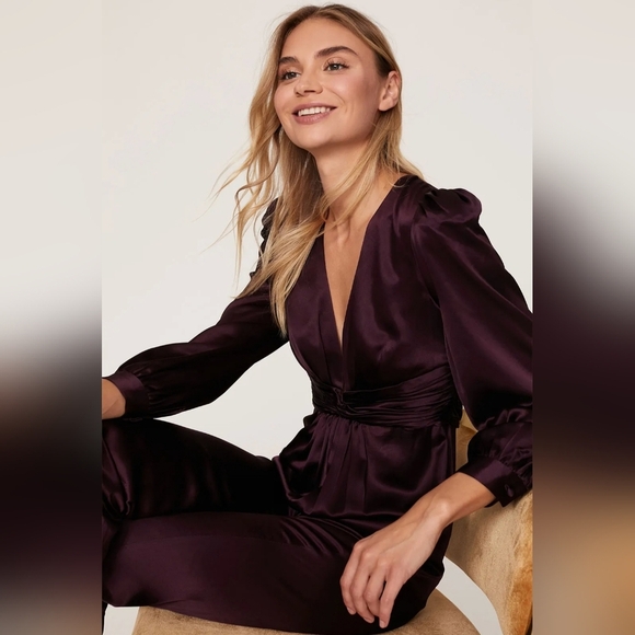 Mac Duggal Elegant Deep Purple/ Plum Plunge Neckline Satin Long Sleeve Jumpsuit - Picture 5 of 16